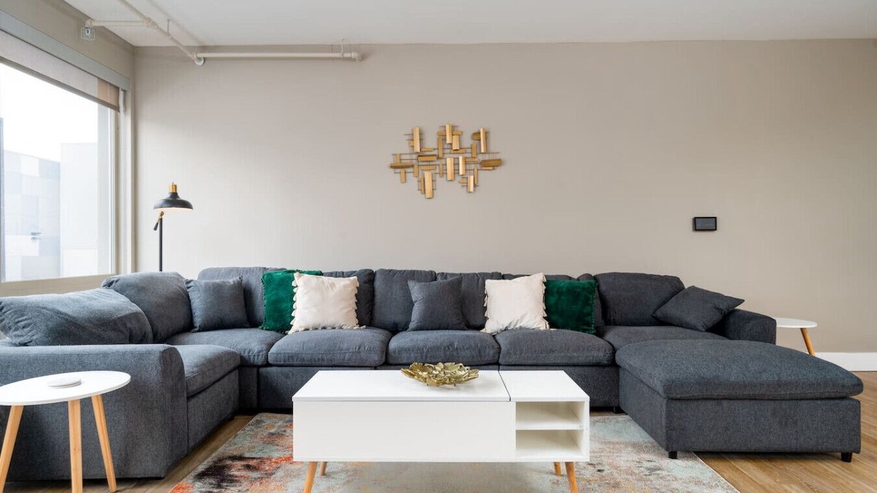 Photo of Livingroom in Market East District
