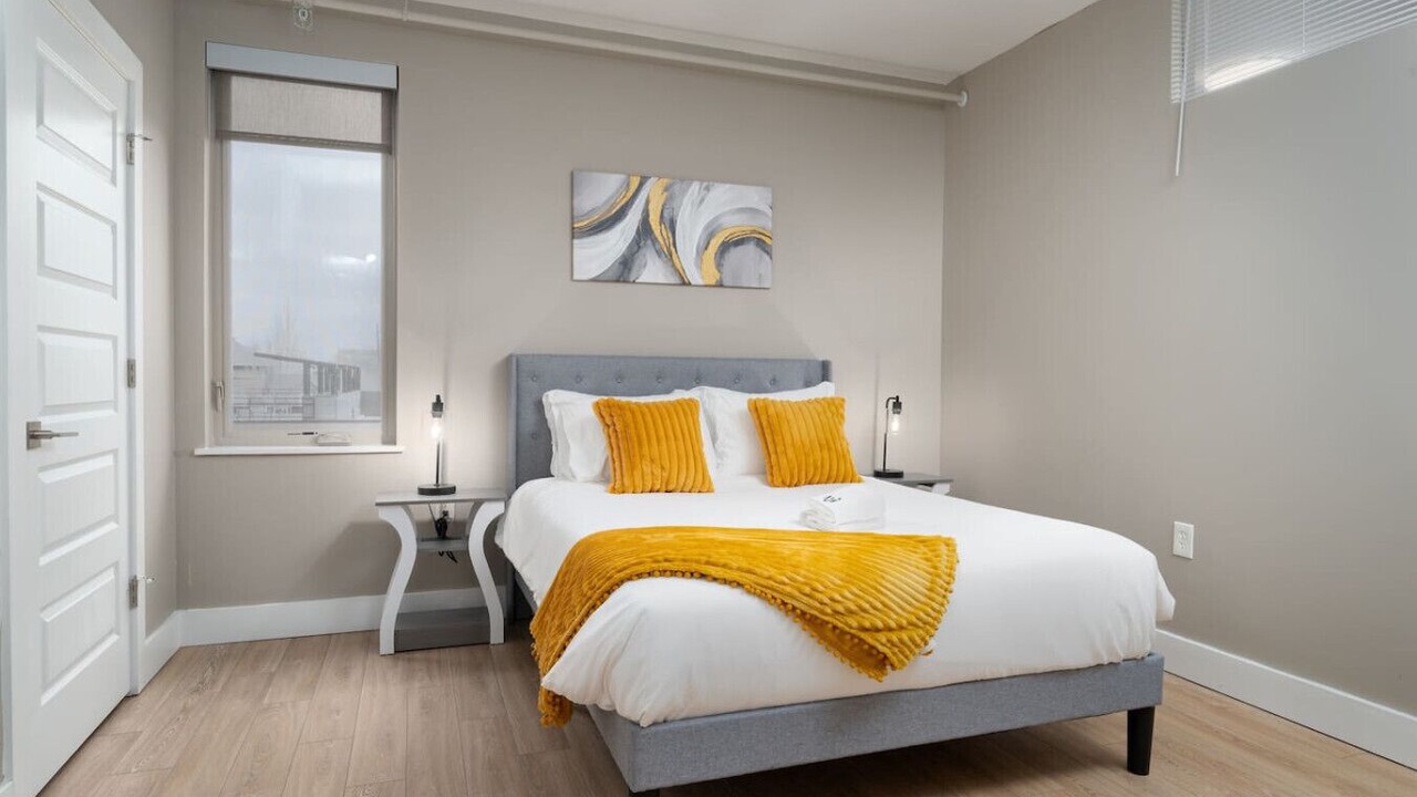 Photo of Bedroom in Market East District