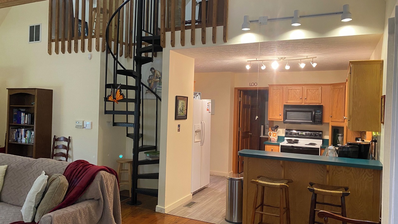 Photo of Livingroom in Bradford
