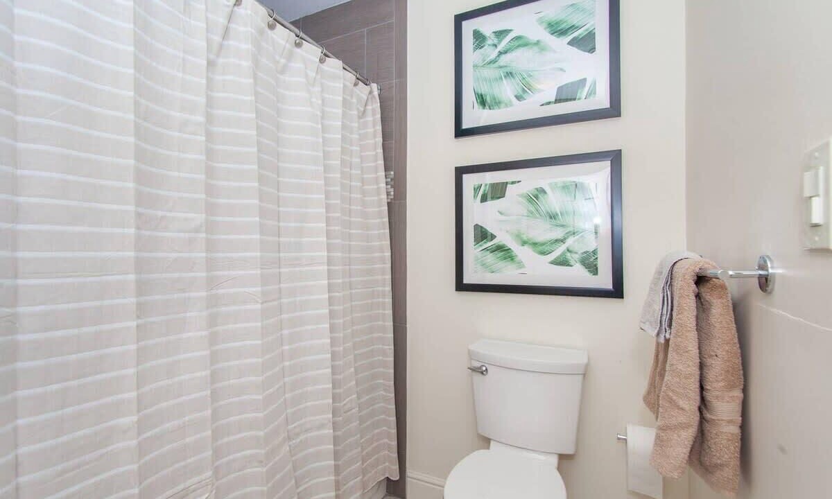 Photo of Bathroom in Roxbury
