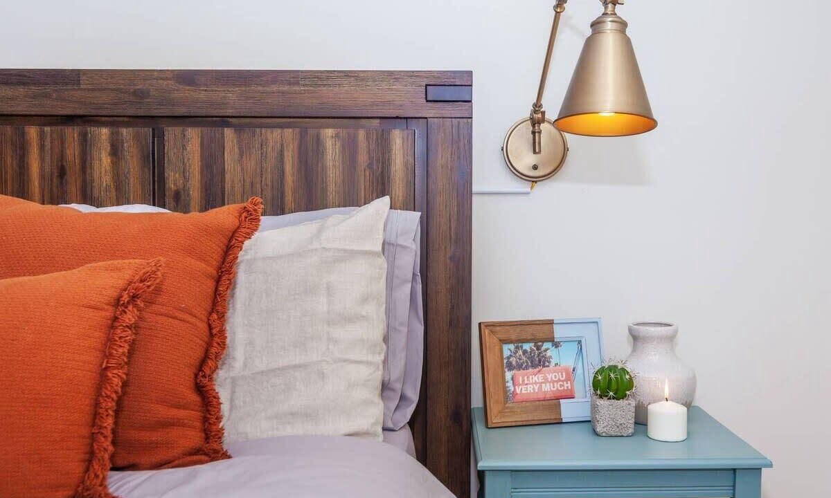 Photo of Bedroom in Roxbury