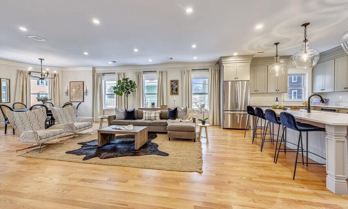 Photo of Livingroom in Dorchester