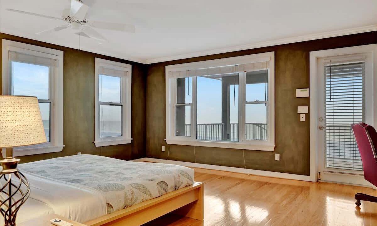 Photo of Bedroom in Independence Square