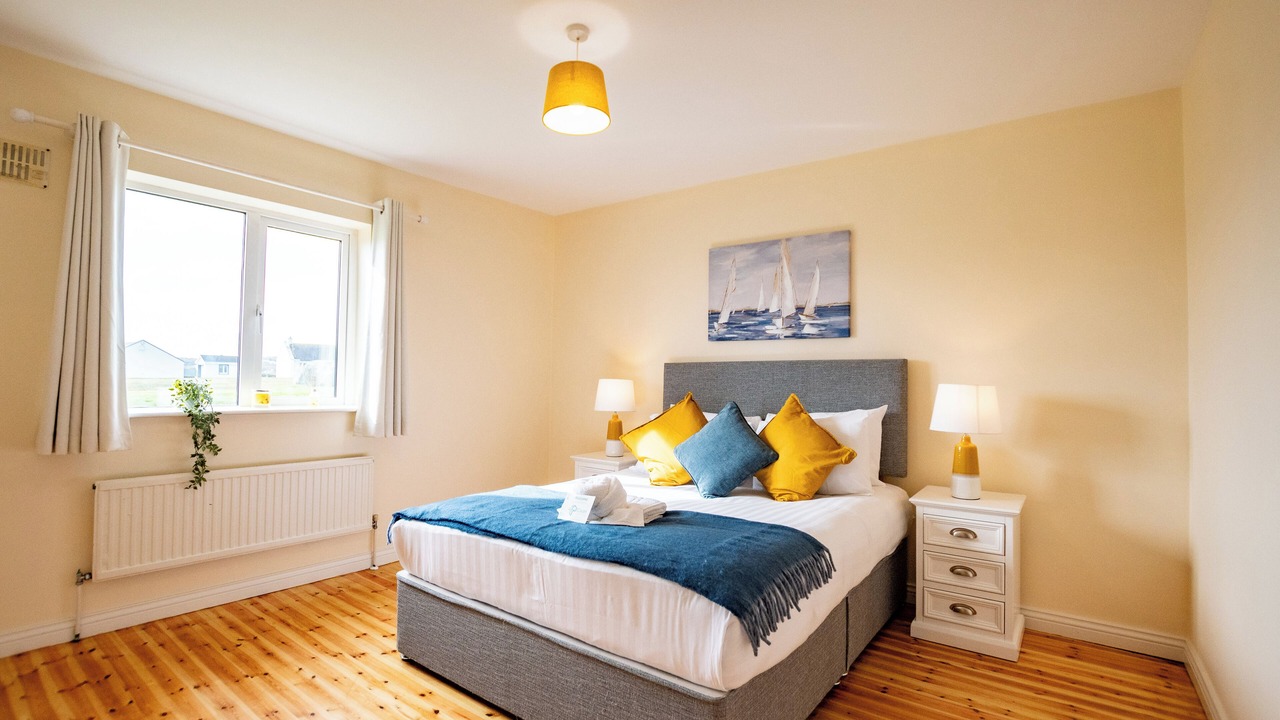 Photo of Bedroom in Roscoe