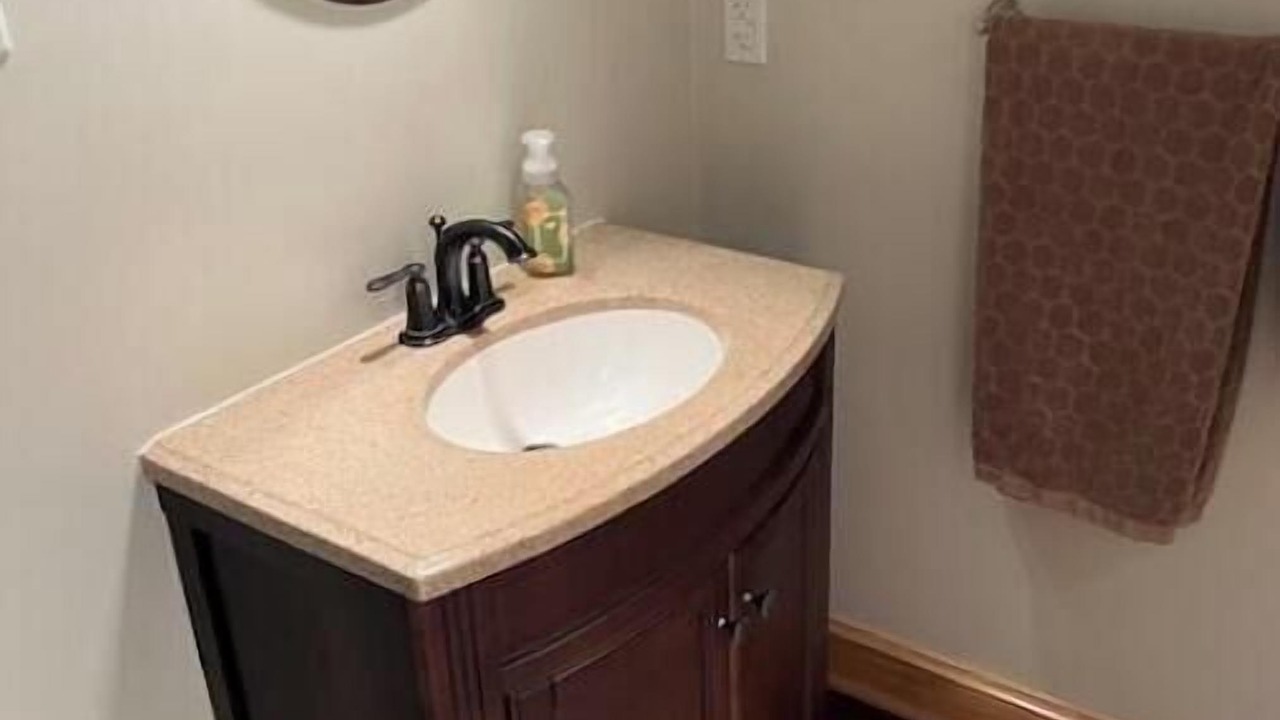 Photo of Bathroom in Piney Mountain