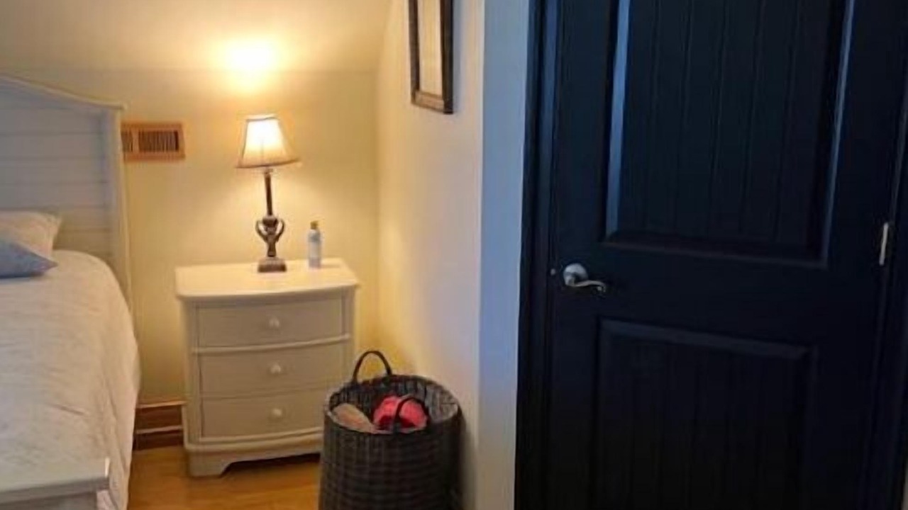 Photo of Bedroom in Piney Mountain