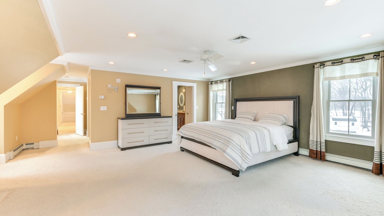 Photo of Livingroom in South Weymouth