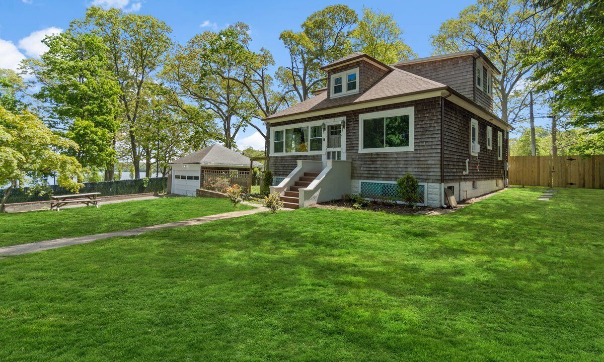 Photo of Outdoor in Ronkonkoma