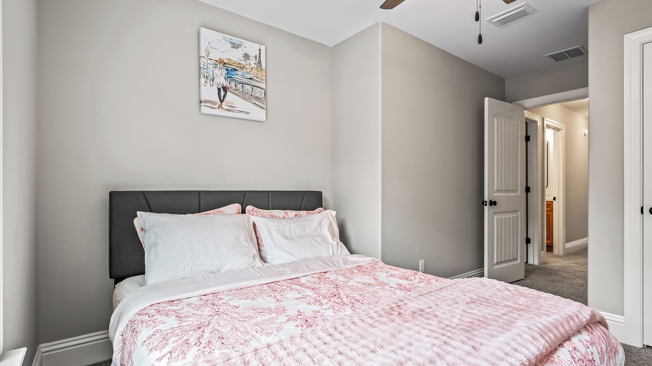 Photo of Bedroom in Crawfordville