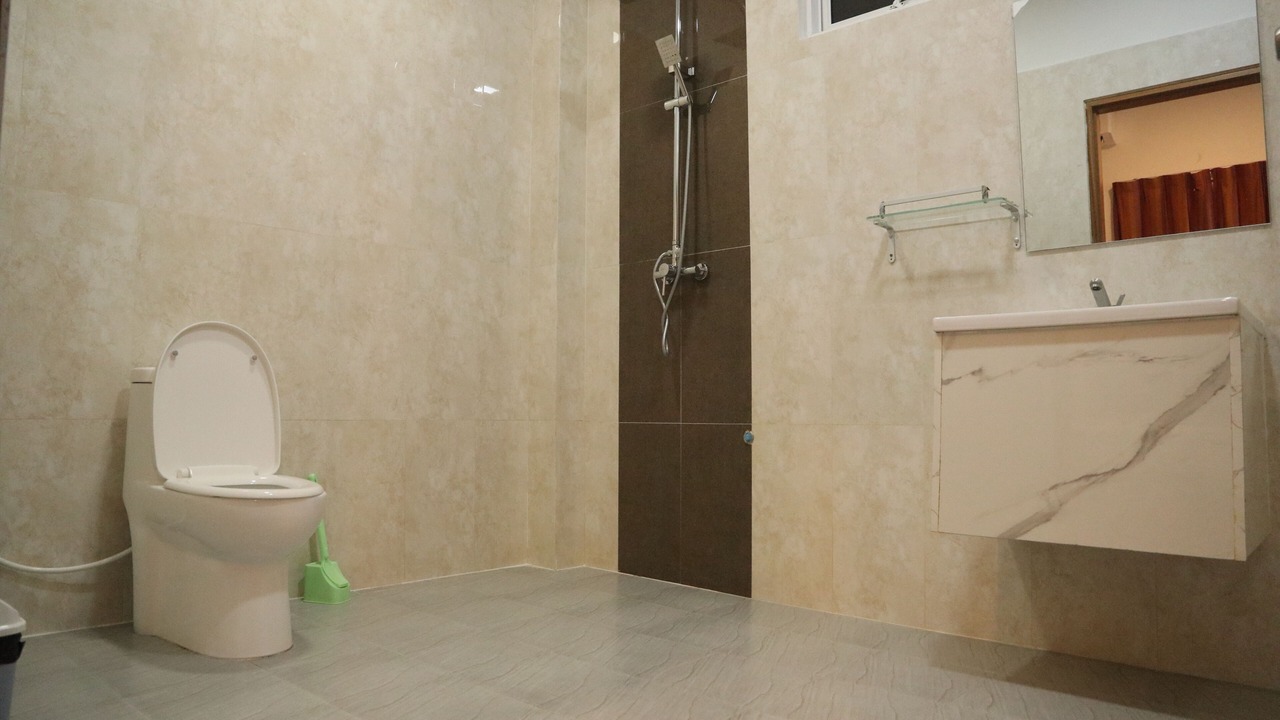 Photo of Bathroom in Thulusdhoo Island