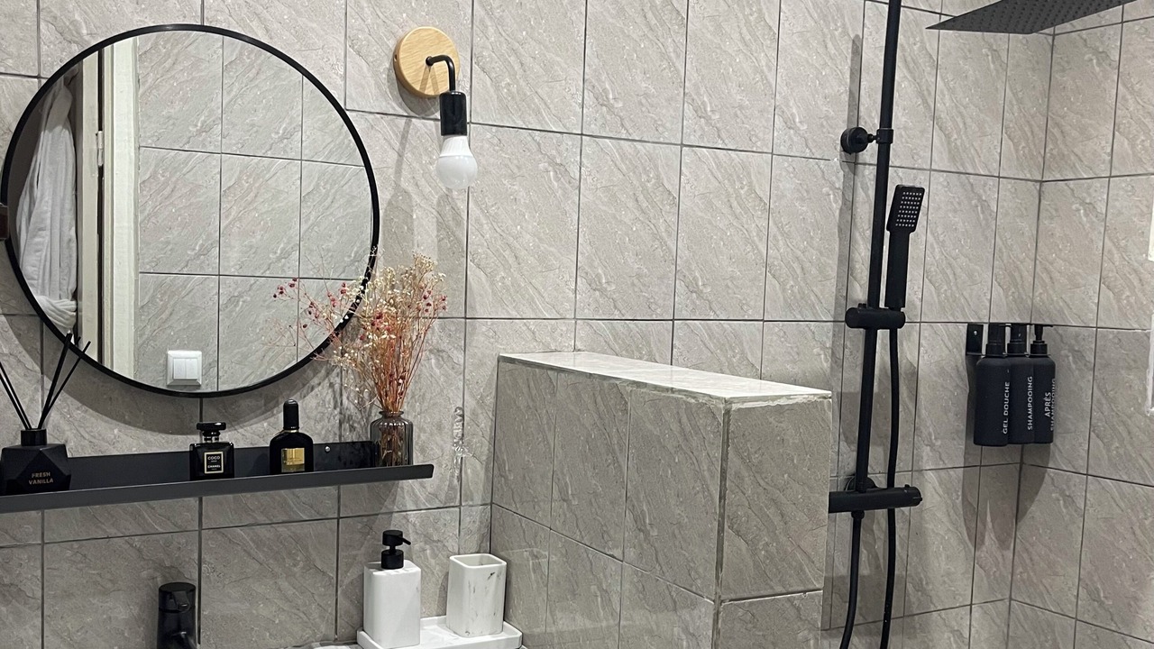 Photo of Bathroom in Brazzaville