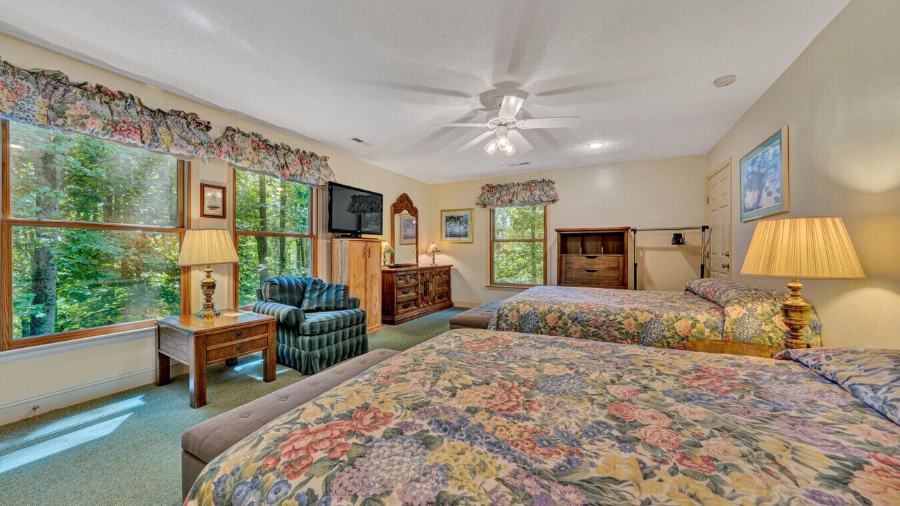 Photo of Bedroom in Westlake Corner