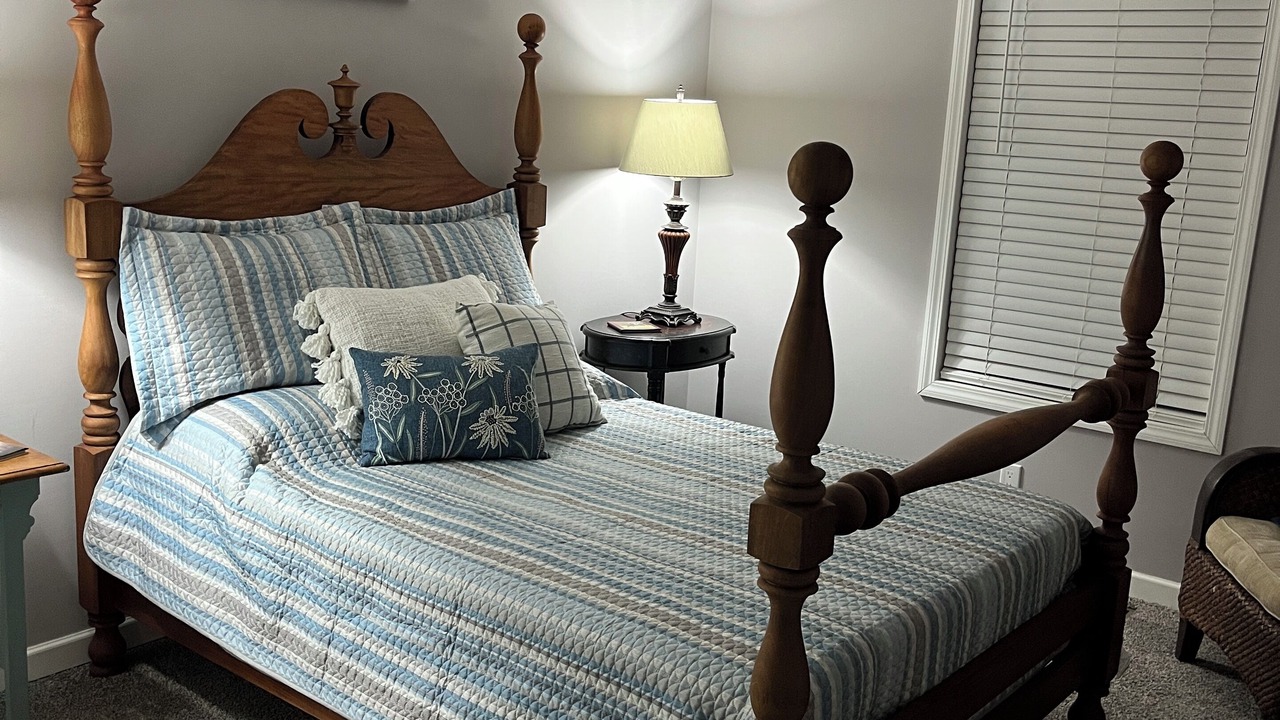 Photo of Bedroom in Wake