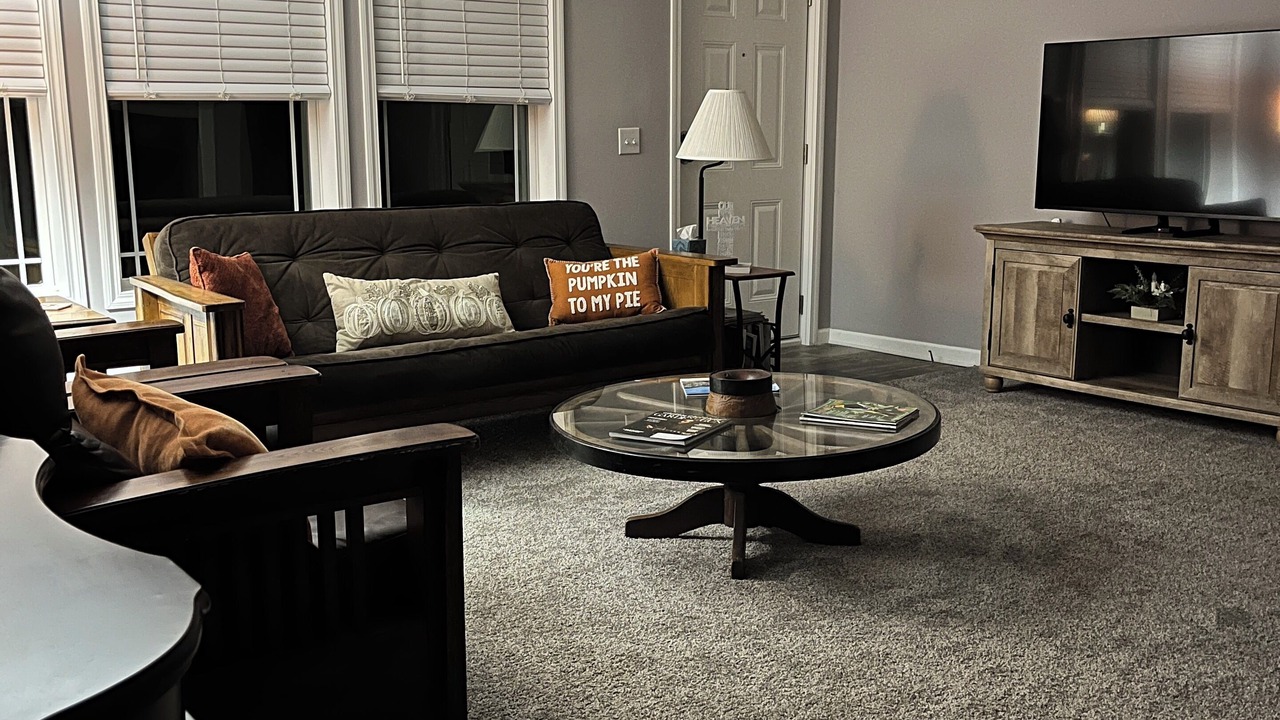 Photo of Livingroom in Wake