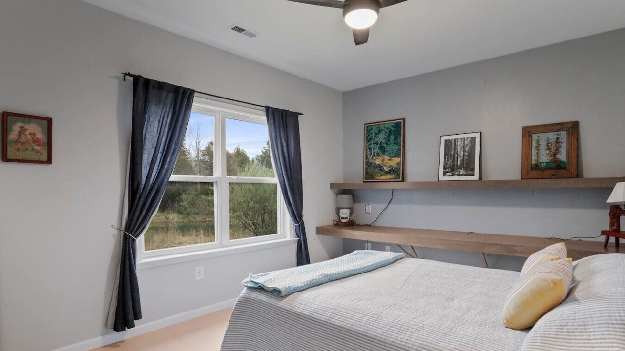 Photo of Bedroom in Front Royal