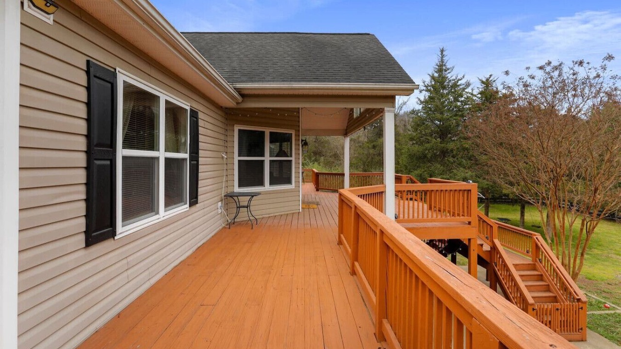 Photo of Patio Balcony in Front Royal
