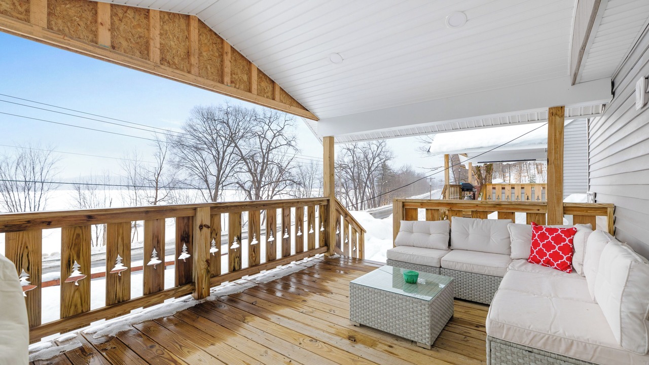Photo of Patio Balcony in Remsen