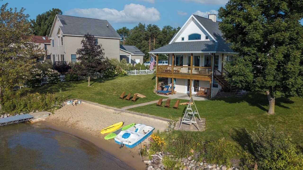 Photo of Outdoor in Lake
