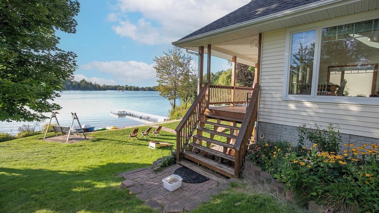 Photo of Patio Balcony in Lake