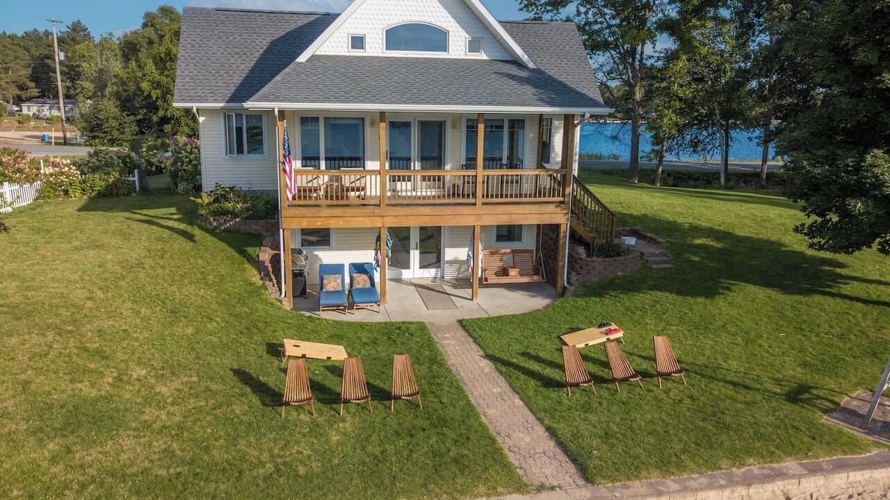 Photo of Outdoor in Lake