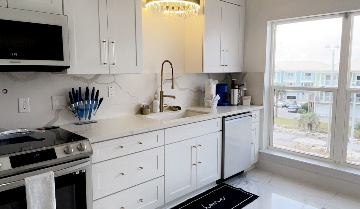 Photo of Kitchen in White Sands Cottages