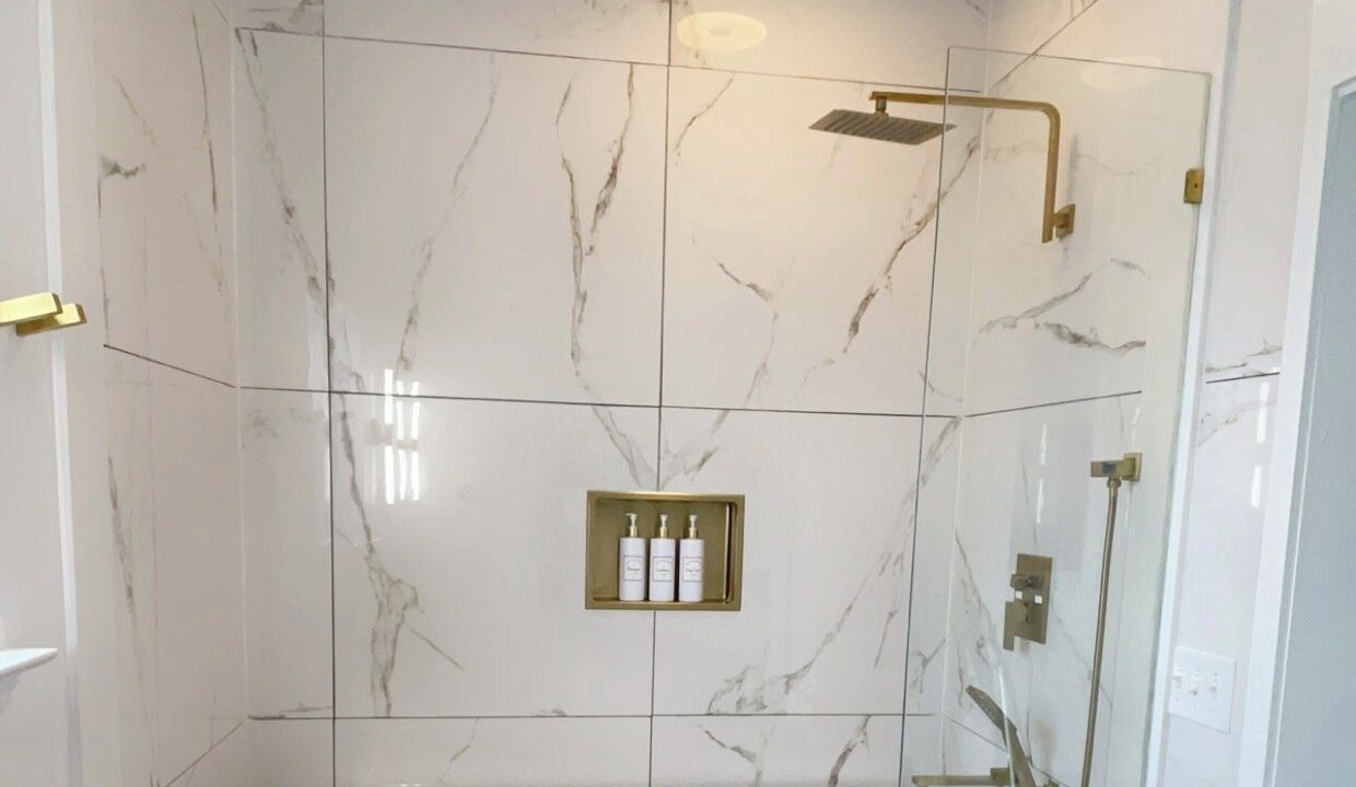 Photo of Bathroom in White Sands Cottages