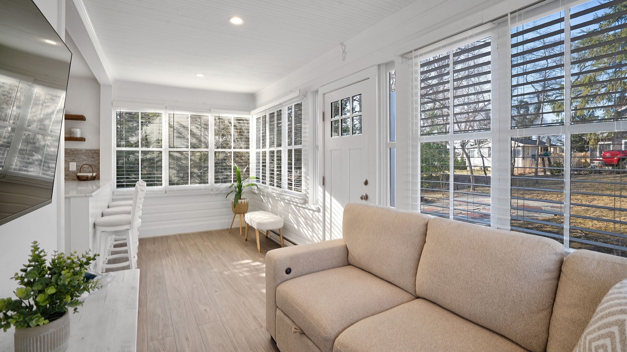 Photo of Livingroom in Sound Beach