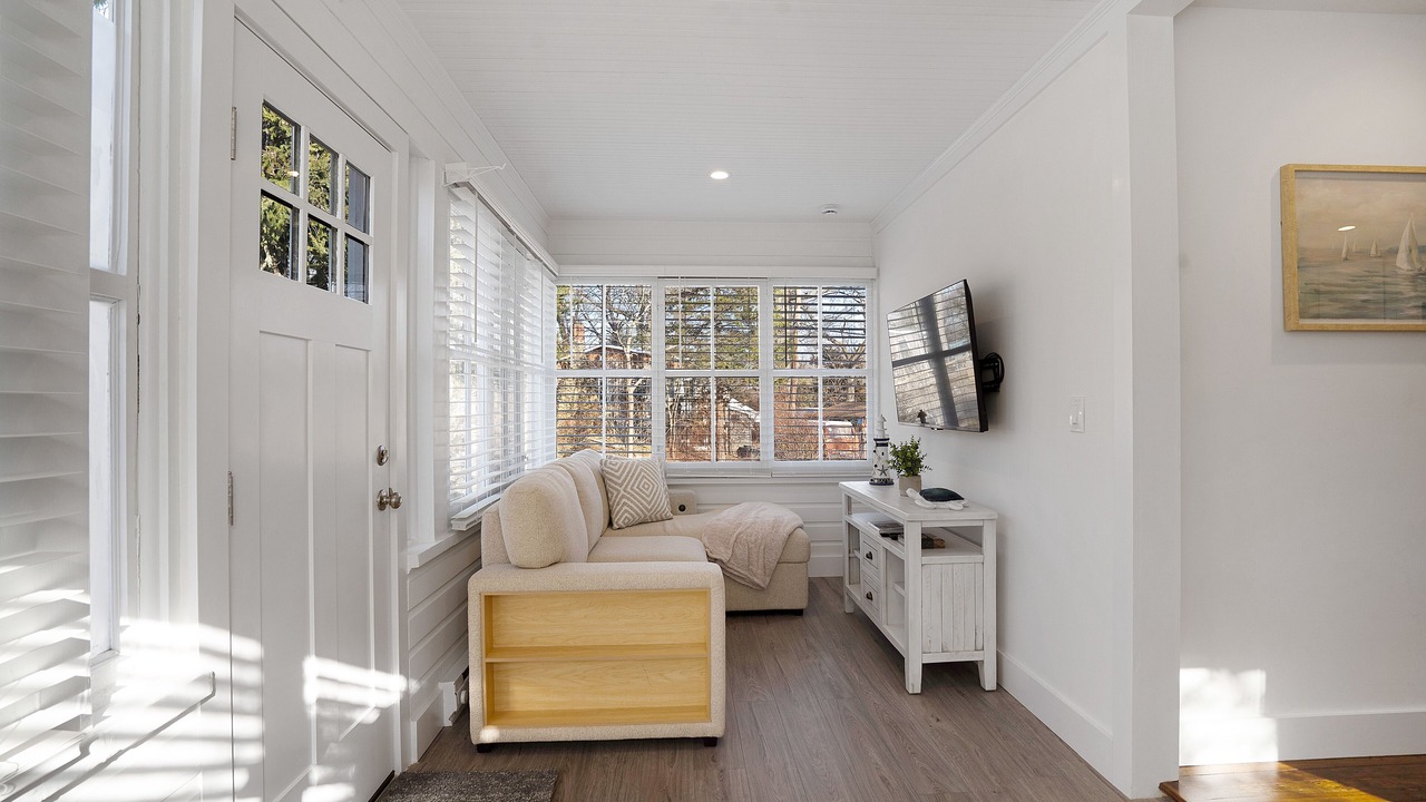 Photo of Livingroom in Sound Beach