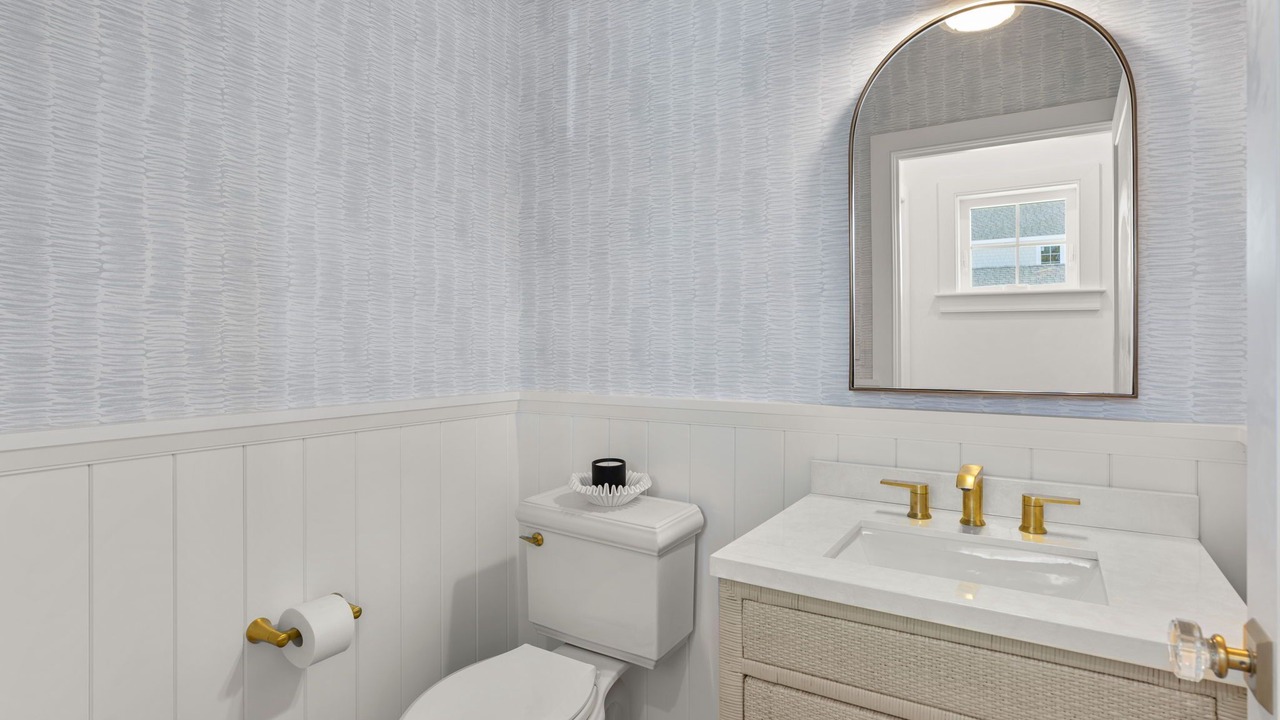 Photo of Bedroom in New Seabury