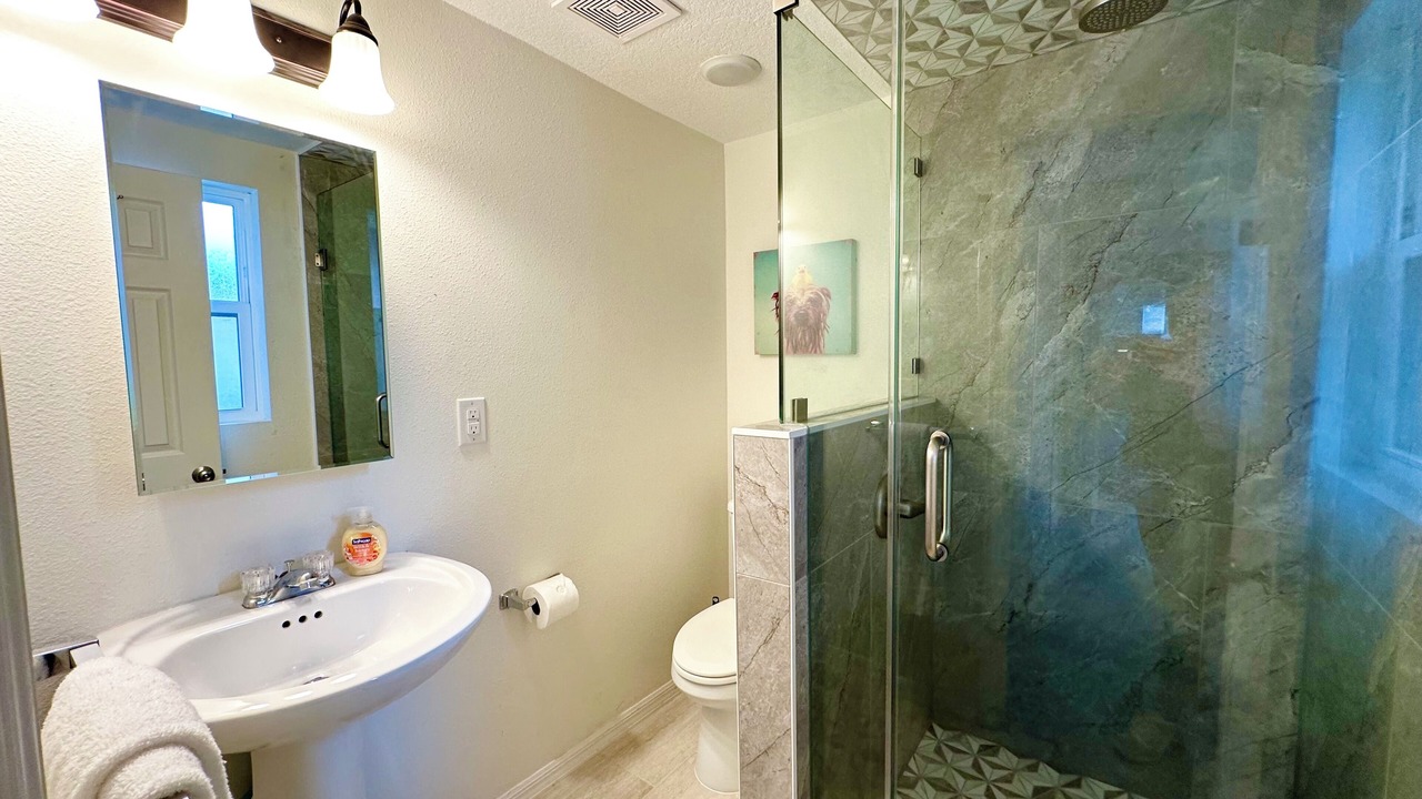 Photo of Bathroom in Cypress Gardens