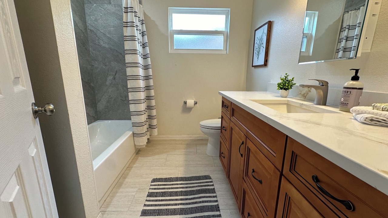 Photo of Bathroom in Cypress Gardens