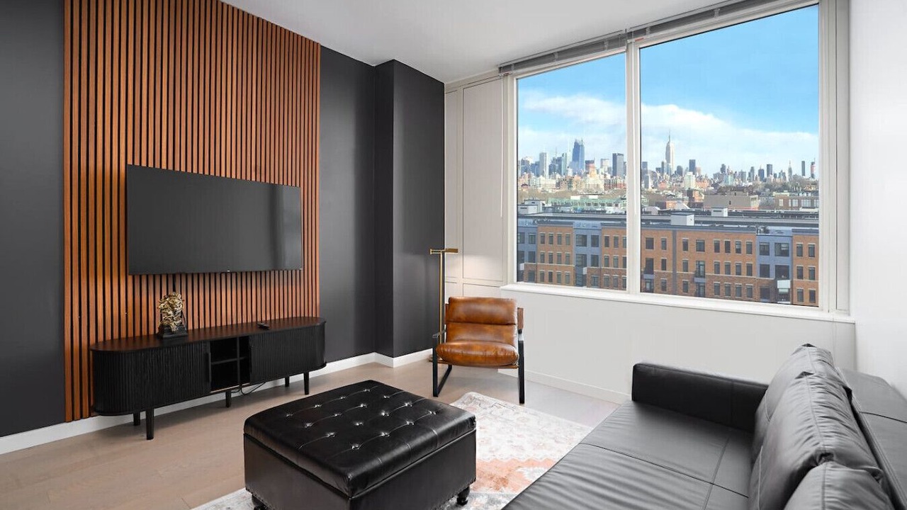 Photo of Livingroom in The Heights
