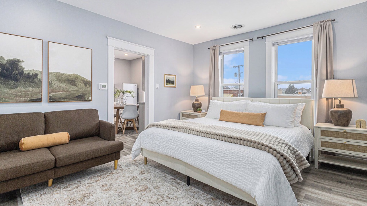 Photo of Bedroom in Michigan City