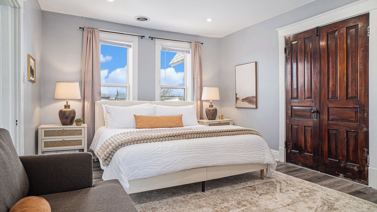 Photo of Bedroom in Michigan City