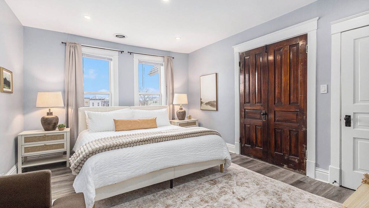 Photo of Bedroom in Michigan City