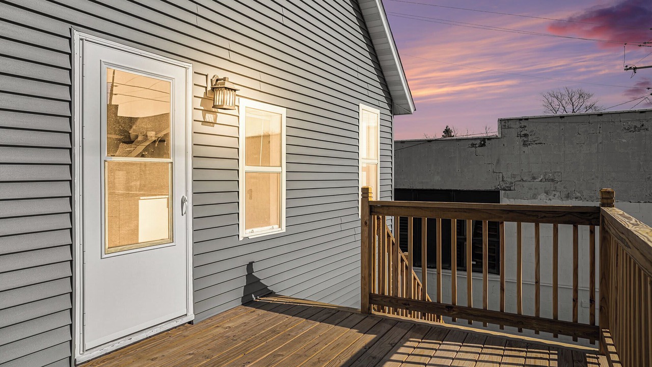 Photo of Patio Balcony in Michigan City