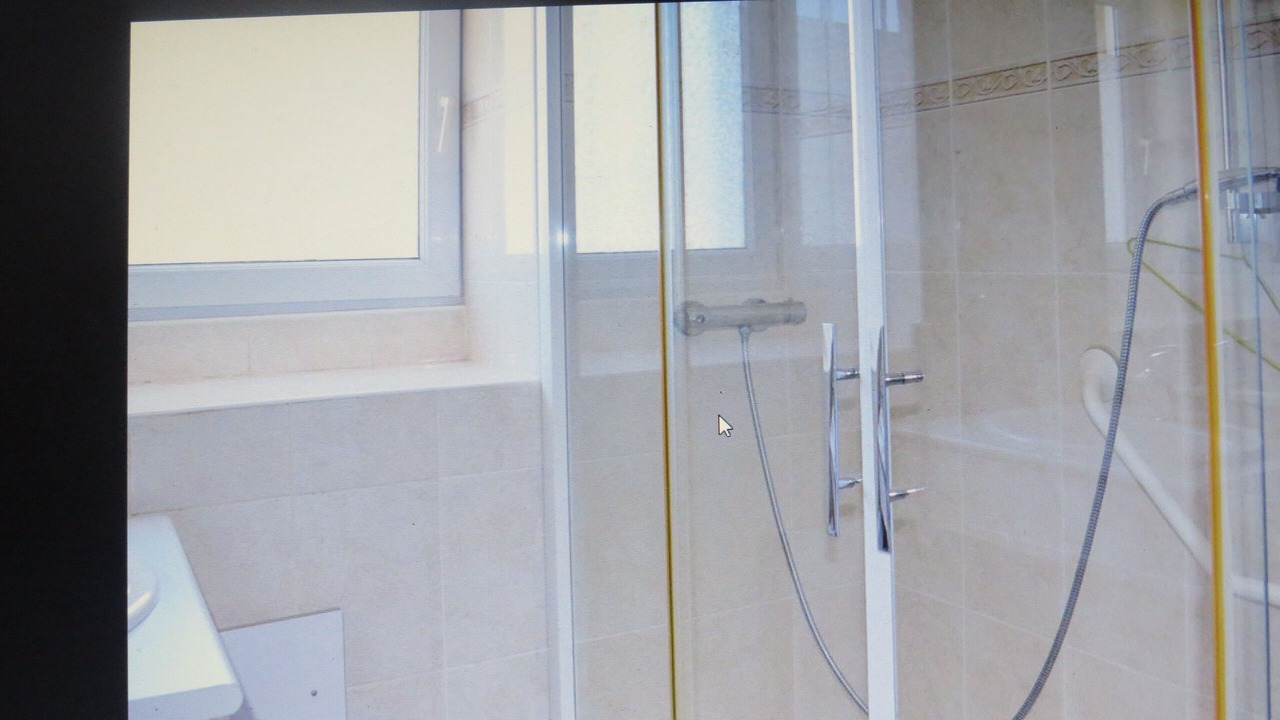Photo of Bathroom in Planguenoual