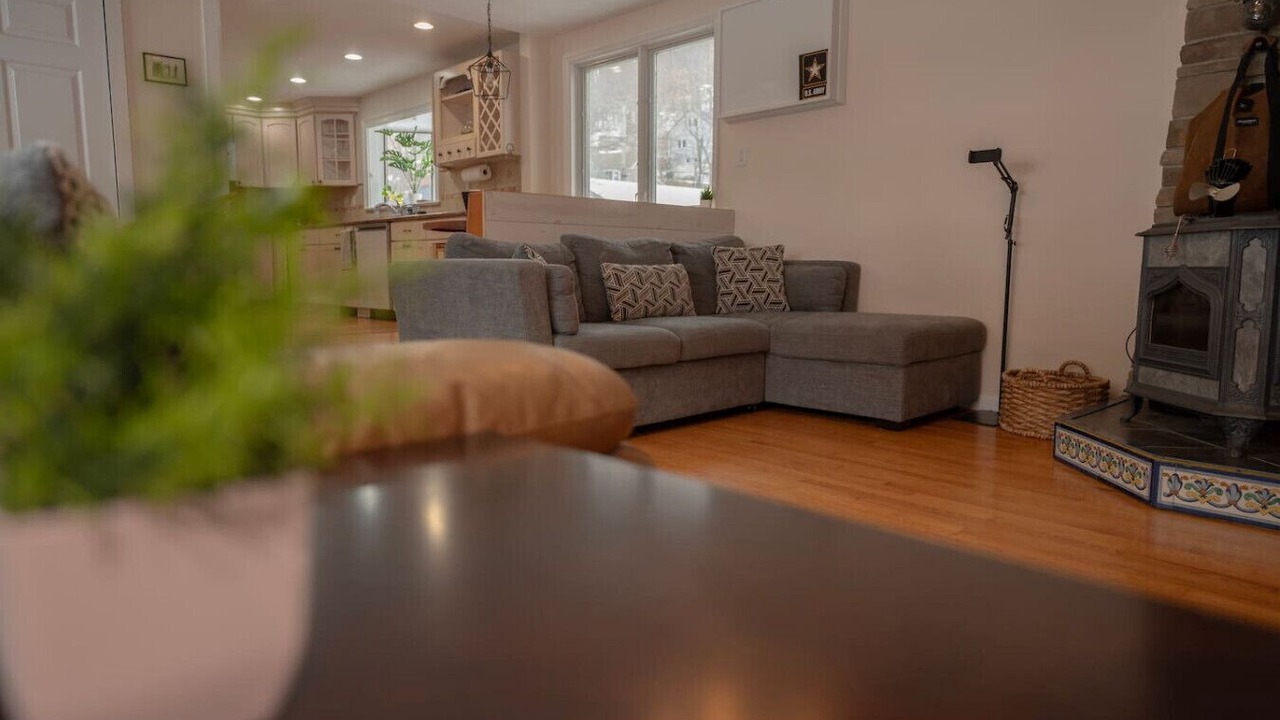 Photo of Livingroom in Highland Falls