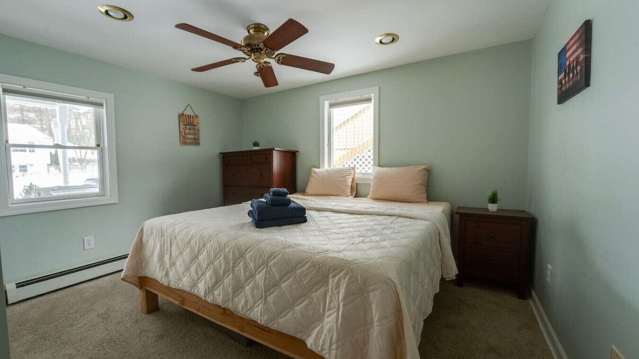 Photo of Bedroom in Highland Falls