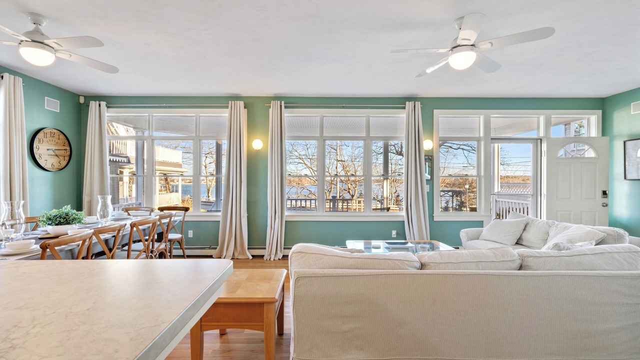 Photo of Livingroom in Wareham