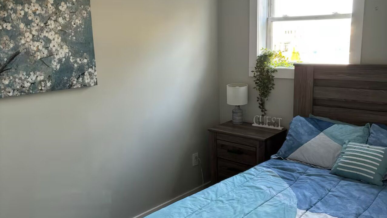 Photo of Bedroom in Oswego