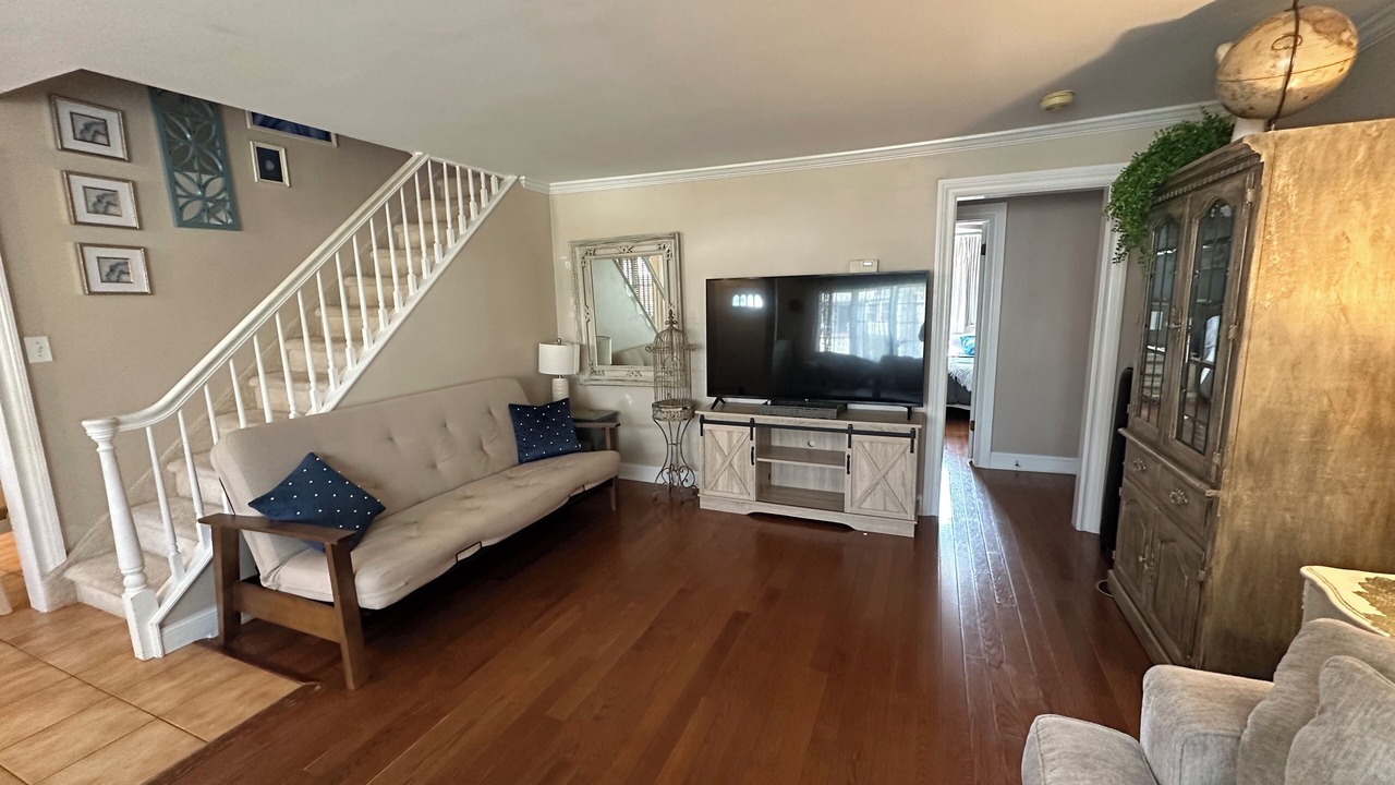 Photo of Livingroom in Long Island
