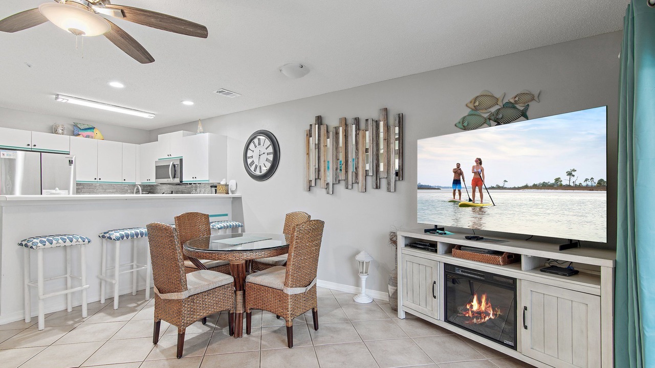 Photo of Kitchen in Avalon Beach Estates