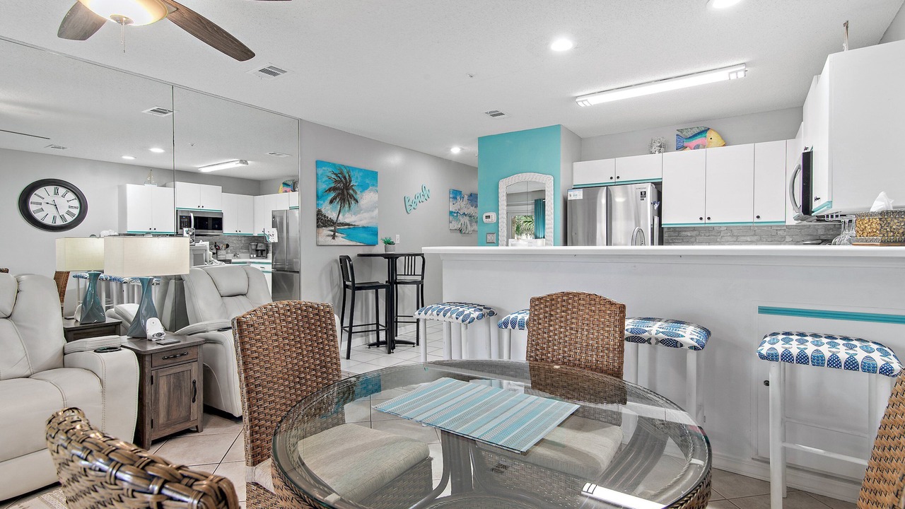 Photo of Others in Avalon Beach Estates