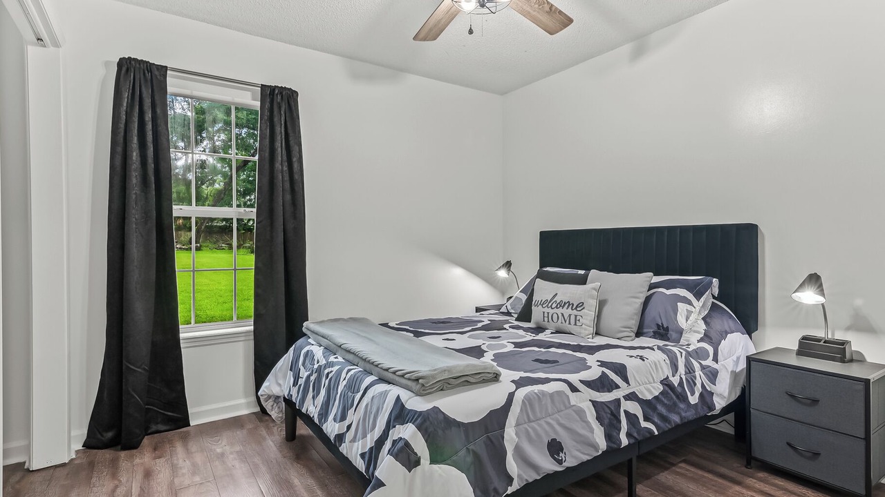 Photo of Bedroom in Crawfordville