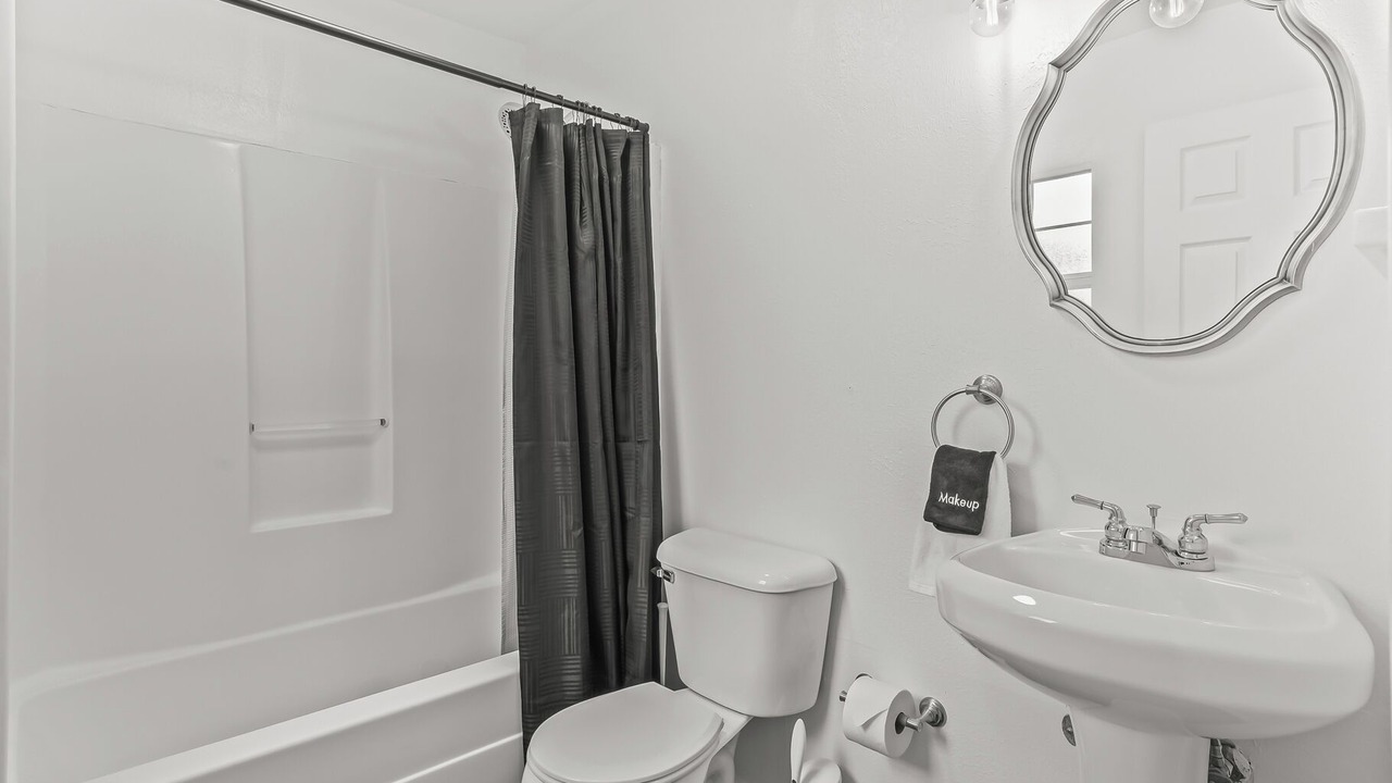 Photo of Bathroom in Crawfordville