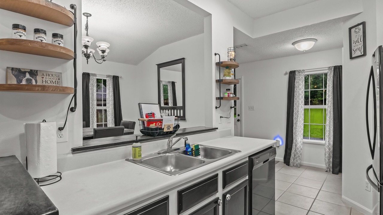 Photo of Kitchen in Crawfordville