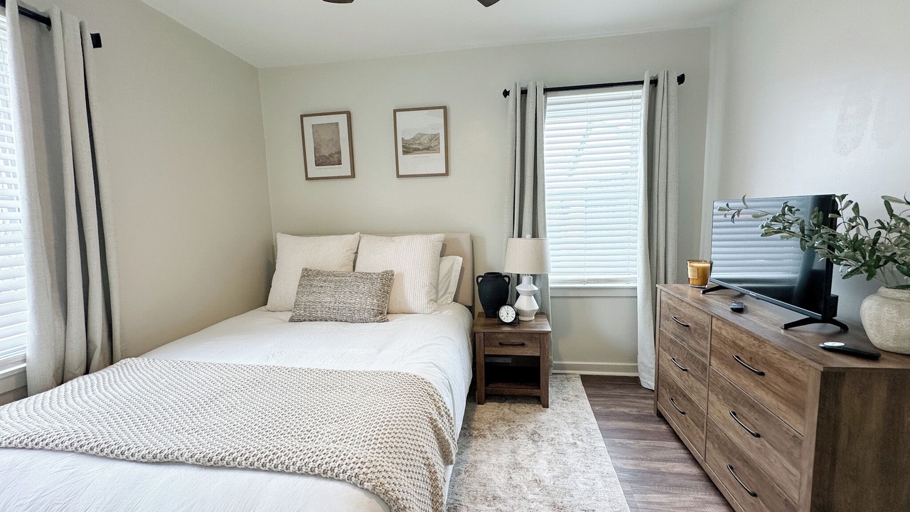 Photo of Bedroom in Evansville