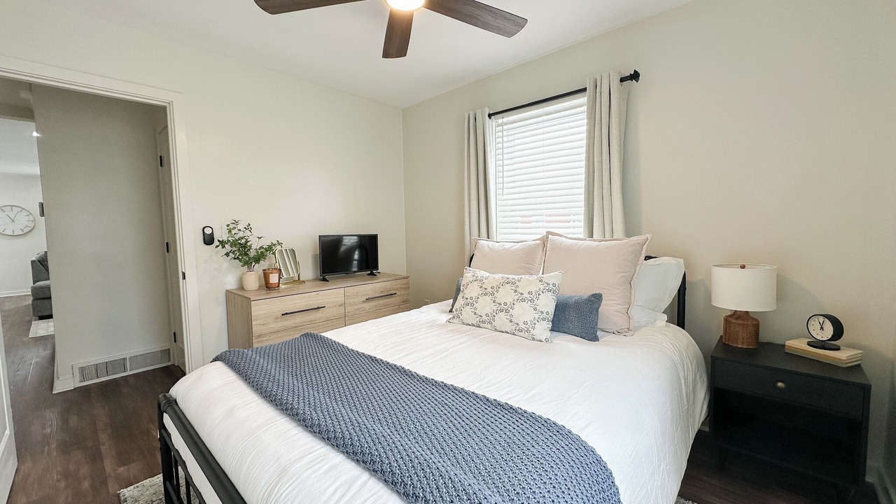 Photo of Bedroom in Evansville