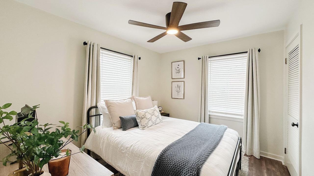 Photo of Bedroom in Evansville